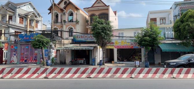 10,5Tỷ TL🔥Bán dãy trọ 210m2_Gồm: 1kiot + 8phòng trọ MT đường ĐT743C, P.Bình Hòa, Thuận An
