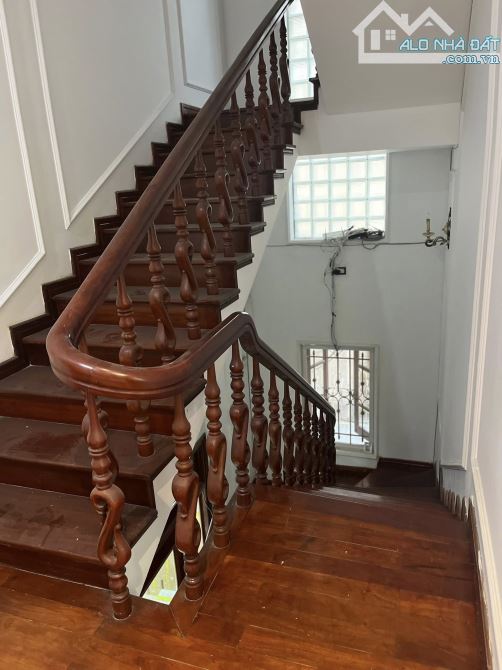 Biệt thự KĐT Mỹ Đình 2 phố Bùi Xuân Phái Nam Từ Liêm. Sổ 200m, 4 tầng MT10m Giá 63 tỷ - 1