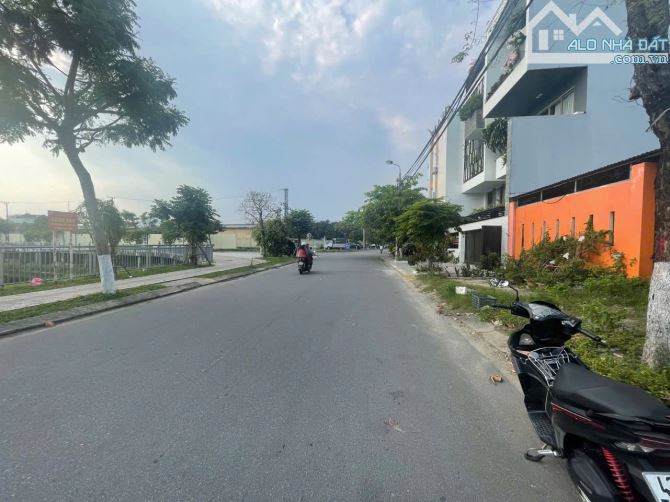 92. ĐẤT BIỆT THỰ SIÊU ĐẸP – VIEW HỒ, VIEW CÔNG VIÊN – MẶT TIỀN LÊ KIM LĂNG – CẨM LỆ - 1