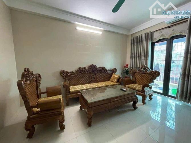 Yên Kiện Ngọc Hồi bán nhà 5 tầng Thang máy Ô tô tránh Kinh doanh 72m2 - 1