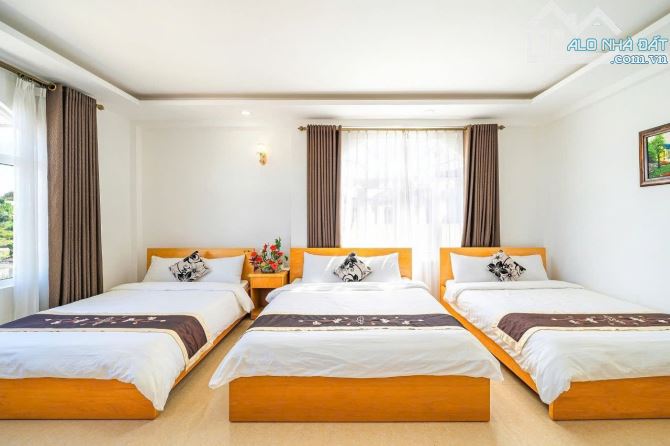 ✨🏡✨ Cần bán Villa/ Biệt Thự Nhà Hẻm Xe Hơi, đường Hùng Vương, P.09, Đà Lạt - 1