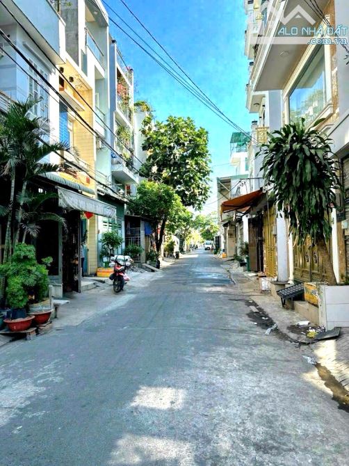Bán Nhà Hẻm Ô Tô Tránh P14 Tân Bình, Trường Chinh, Góc Không Lộ Giới, 8x18M, 2 tầng,15.xx - 1