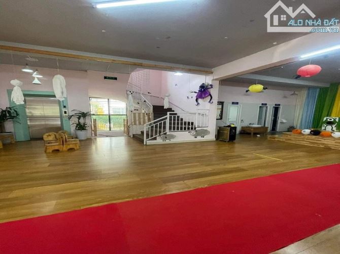 Siêu phẩm! Biệt thự VIP Phạm Văn Đồng, căn góc 3 thoáng, có hầm, vị trí đắc địa 400m*5T - 1