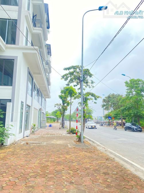 Nhà liền kề 5tầng- khu TĐC Trâu Quỳ - 71m - 14tỷ - 1