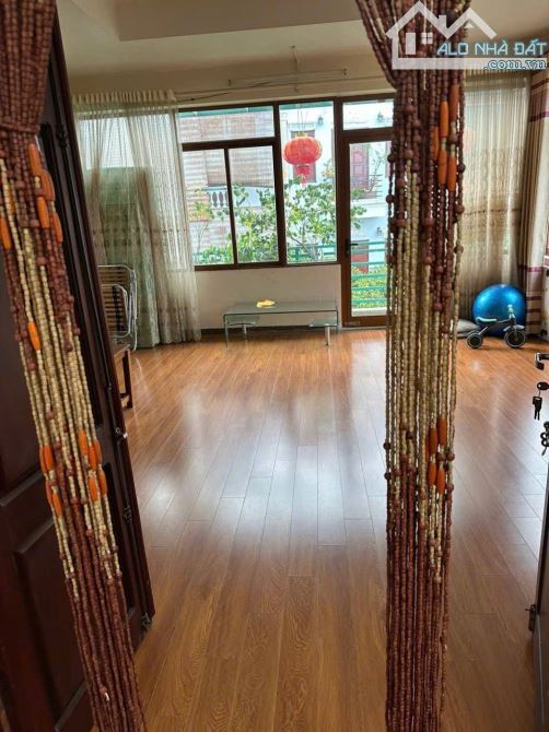 Phân lô Đức Giang 77X4T, vỉa hè, ô tô tránh, kinh doanh, nhà đẹp giá tốt 15.7 tỷ. - 2