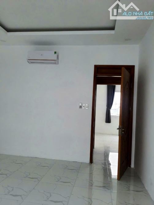 BÁN NHÀ KHU COMPOUND LOVERA PARK - 3 TẦNG - CHỈ 6,98 TỶ! - 2