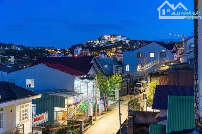 ✨🏡✨ Cần bán Villa/ Biệt Thự Nhà Hẻm Xe Hơi, đường Hùng Vương, P.09, Đà Lạt - 2
