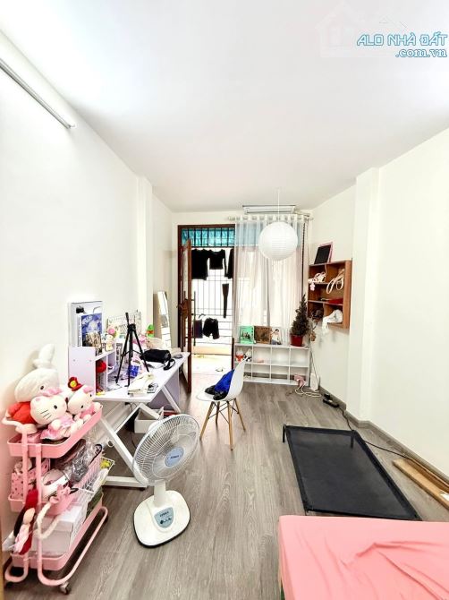 Bán nhà Linh Quang Đống Đa, ngõ thông, gần ô tô, nhà đẹp dân xây, 45m, 5T, nhỉnh 7 tỷ. - 2