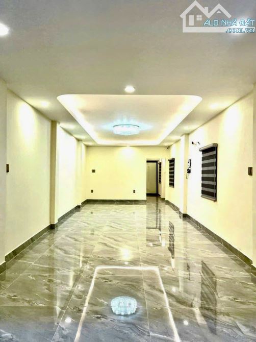 Bán gấp nhà hẻm kinh doanh 10m, cách 40m ra Lê Văn Sỹ, Q3. DT: 4,1x21,2m ko lỗi PT, ko QH - 2