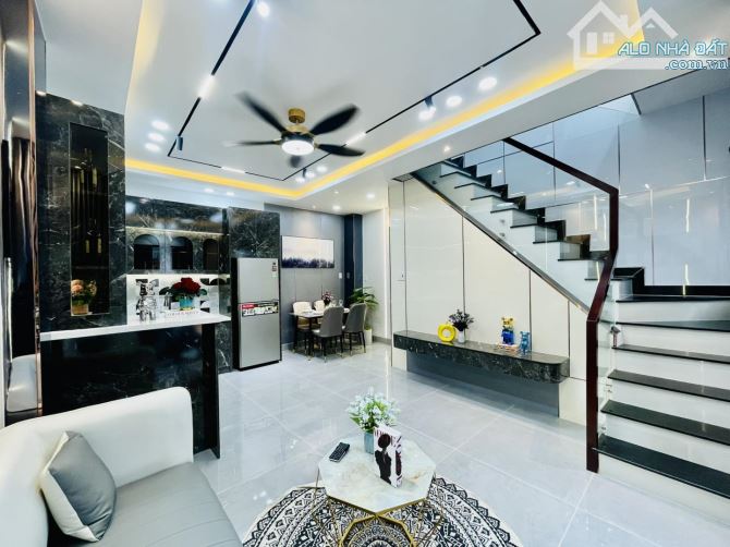 NHÀ HỒ TÙNG MẬU - 35M2 - NGÕ THÔNG - GẦN Ô TÔ - CHỈ 5 TỶ 2 - 2