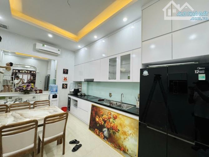 Nhà Đẹp Full Nội Thất An Dương Tây Hồ.57M2 x 5 Tầng...SĐCC.. Giá 13 tỷ - 2