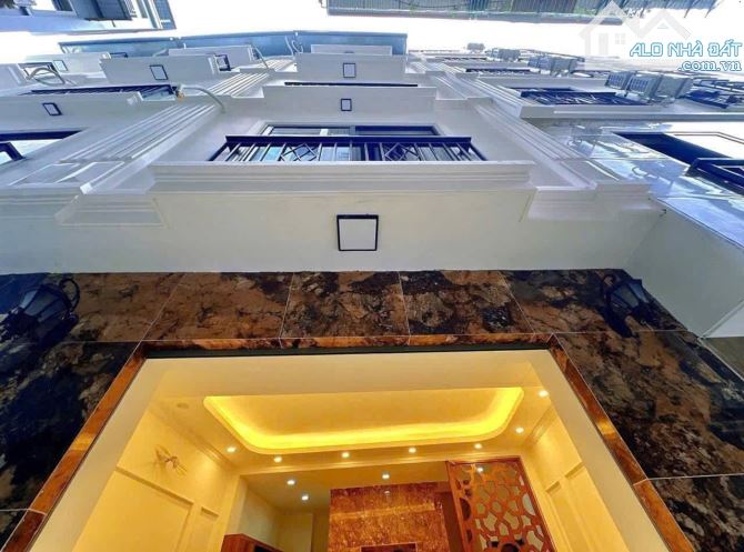 Bán nhà mặt ngõ nông, thông, rộng đẹp phố Yên Hòa, xây mới khung cột đẹp, ở ngay - 2