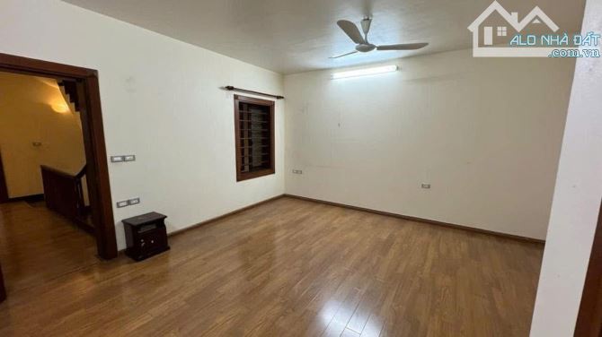 Bán Nhà 4 Tầng Ô Tô Tránh Kinh Doanh, 20M Ra Mặt Cầu Giấy, DT 132/140M MT 7.5M Giá 42.5Tỷ - 3