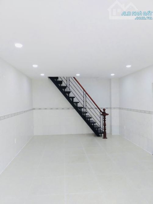 MẶT TIỀN KINH DOANH KHU QUÂN ĐỘI NGANG BỀ THẾ GẦN 6 MÉT NỞ HẬU 8M ĐẤT 64M2 - GIÁ SIÊU MỀM - 3