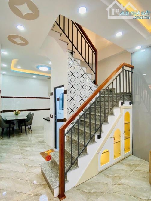 🏙️ Cô chú cần bán căn nhà cạnh Siêu Thị Coopmart Nguyễn Kiệm, Q.Phú Nhuận / Giá 2 Tỷ 550 - 3