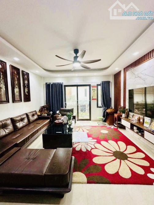 Đại Cát -Liên Mạc-Bắc Từ Liêm 5 Tầng Dân Xây Cực Chắc Chắn DT 40m .Ô Tô Vào Nhà .6,5 Tỷ - 3