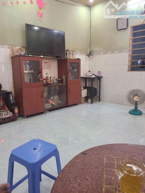 Nhà 2 tầng Mặt tiền đường AN PHÚ ĐÔNG 9 phường APĐ Q12, dt 149m2 (6,8mx22,1m) Đường 12m - 3