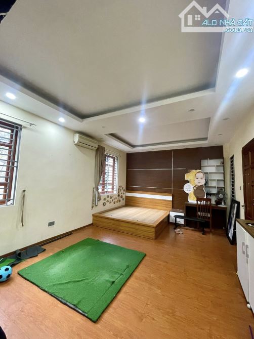 264 Nguyễn Trãi - Lô góc, 3 thoáng, ngõ ô tô, cổng trường ĐH - 95m2, 5 tầng TM - 24.5tỷ. - 3