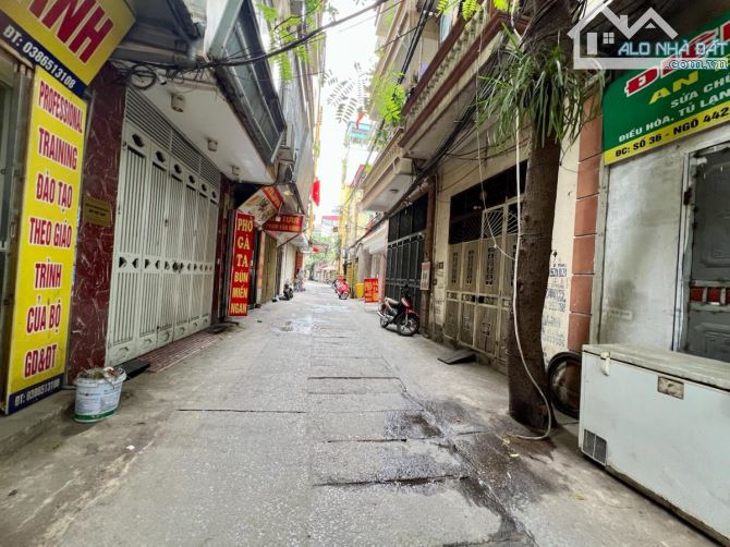 Bán nhà Phạm Văn Đồng ngõ thông kinh doanh 50m2 -4t- mt 4.6m - nhỉnh12 tỷ ( thươg lượg ) - 3