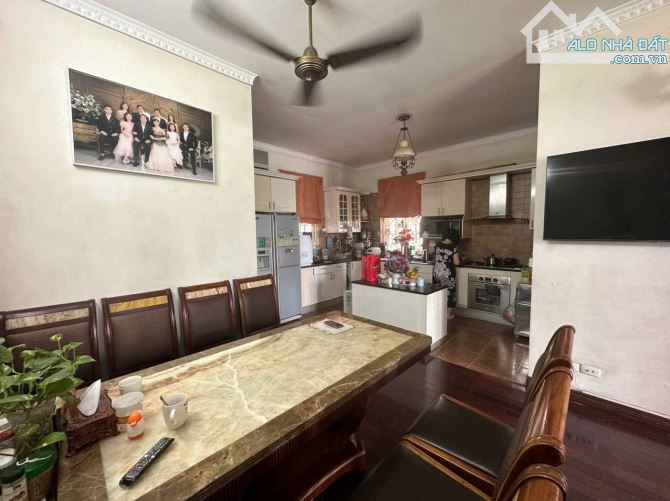 Bán nhà mặt phố Trích Sài Tây Hồ. Sổ 64m, 5 tầng thang máy MT6m Giá 60 tỷ View hồ tây - 4