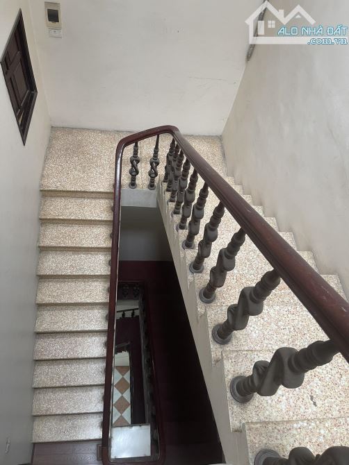 Bán nhà phân lô Tô Vĩnh Diện Thanh Xuân Sổ A4 60m 4 tầng cũ MT5m2 Giá 18 tỷ Ngõ ô tô tránh - 4