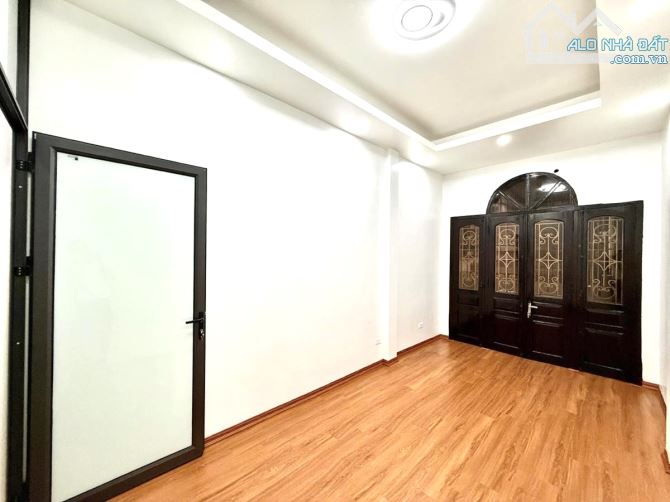 NHÀ ĐẸP Ở LUÔN 5 TẦNG 40M2 - 10M RA HỒ VĂN CHƯƠNG - FULL NỘI THẤT - NGÕ THÔNG THOÁNG - 4