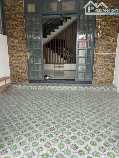 Bán nhà 5*17m hẻm bự Nguyễn Thị Nghé. Thới Tam Thôn.HM - 4