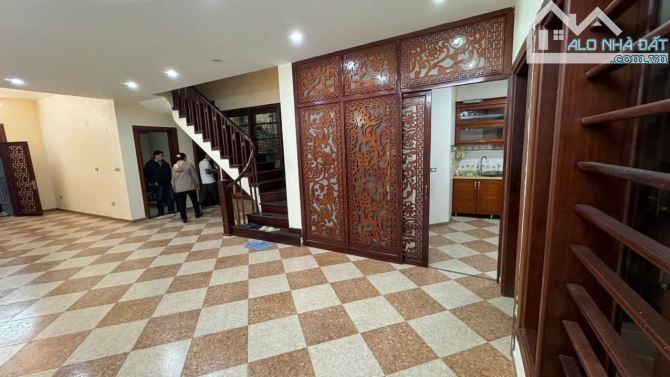 Bán Nhà 4 Tầng Ô Tô Tránh Kinh Doanh, 20M Ra Mặt Cầu Giấy, DT 132/140M MT 7.5M Giá 42.5Tỷ - 5