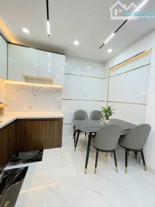 Nhà đẹp phan huy ích p12 gò vấp 35m² 3,3x10 giá 4 tỷ 7 - 5