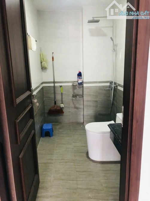 Cho thuê nhà phố Nguyễn Lam, phúc Đồng, Long Biên 8 triệu, 34 m ,4 tầng,3 PN, full NT,Ô TÔ - 5