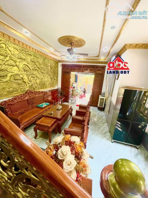 Np436 BÁN Biệt Thự 2 Mặt Tiền 1 Trệt 2 Lầu Ngay Trung Tâm p. Trảng Dài - Biên Hoà . - 6
