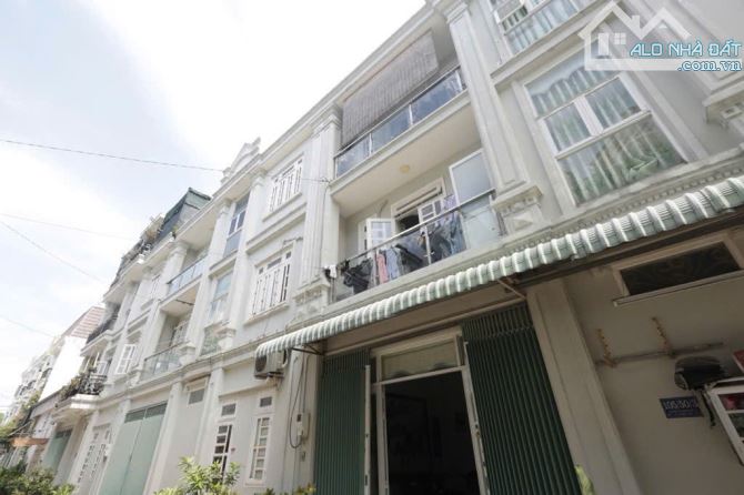 Nhà 3 Tầng  đường THẠNH LỘC 37, phường THẠNH LỘC, Q12, dt 53m2 (5mx11m)💵5,4tỷ - 6