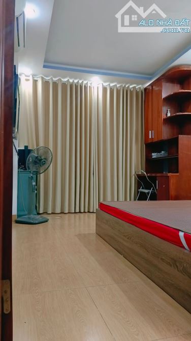 BÁN NHÀ PHỐ SÀI ĐỒNG 7 TỶ 39m 5 TẦNG MT 4.5m Ô Tô KINH DOANH PHÂN LÔ GẦN AEON - 6