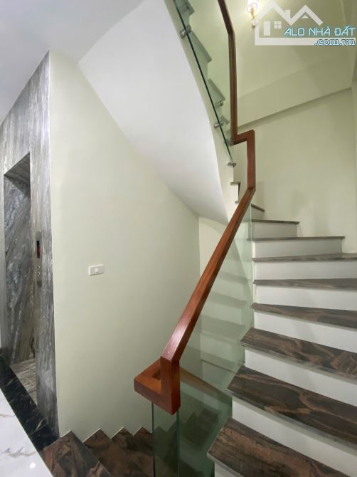 NHÀ DÂN XÂY MỚI 7 TẦNG, 50M, THANG MÁY NHẬP KHẨU, KĐT VĂN KHÊ,  GẦN TỐ HỮU, HÀ ĐÔNG - 7