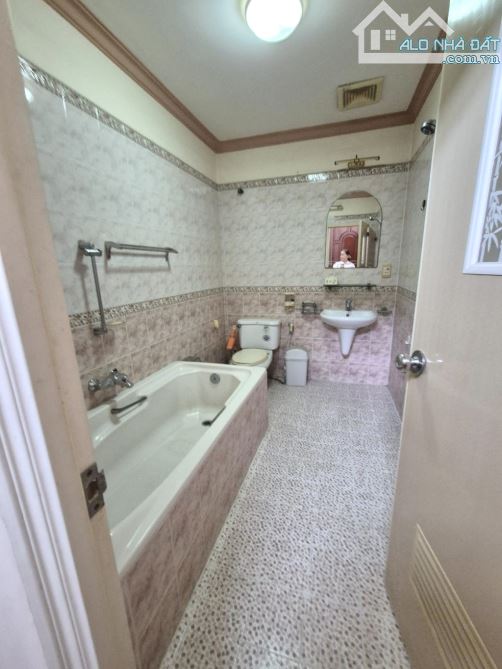 🏡🔥HẺM XE TẢI 🔥SỔ NỞ HẬU🔥NƠ TRANG LONG P.12 BÌNH THẠNH-72M2- 4 TẦNG -CHỈ NHỈNH 12TỶ🌸 - 7