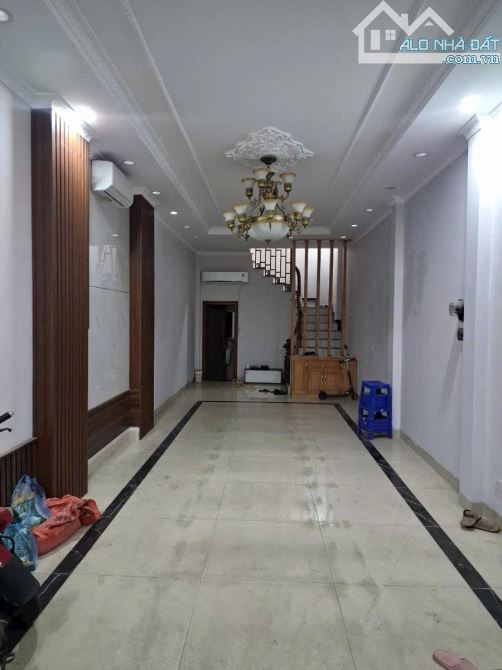 Nhà đẹp -nội thất cao cấp thiết kế hiện đại gần phố tam Trinh - 9