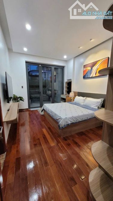 NHÀ HOÀNG ĐỨC LƯƠNG - 100M2 - 4 TẦNG - GẦN BIỂN - NHÀ KIÊN CỐ GẦN VINCOM - 12.7 TỶ - 9