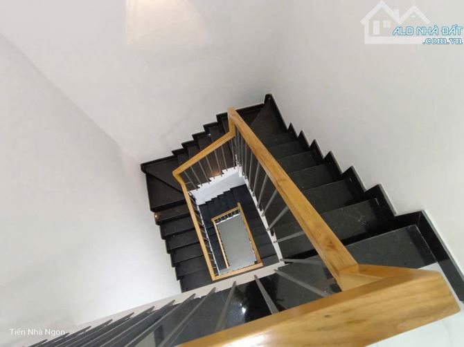 PHÚ_NHUẬN. CHDV 2 MẶT TIỀN HOÀNG HOA THÁM - PHƯỜNG 5. NGANG ĐẸP 6,5M. 5 TẦNG BTCT. 18.5 tỷ