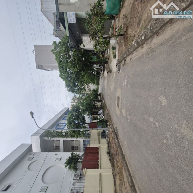 BÁN ĐẤT KHU C YÊN NGHĨA 50M KO LỖI, CẠNH TRUÒNG HỌC