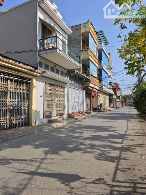 Bán đất Đông Mỹ, Thanh Trì, đường thông, ô tô vào đất, giá 4,8 tỷ