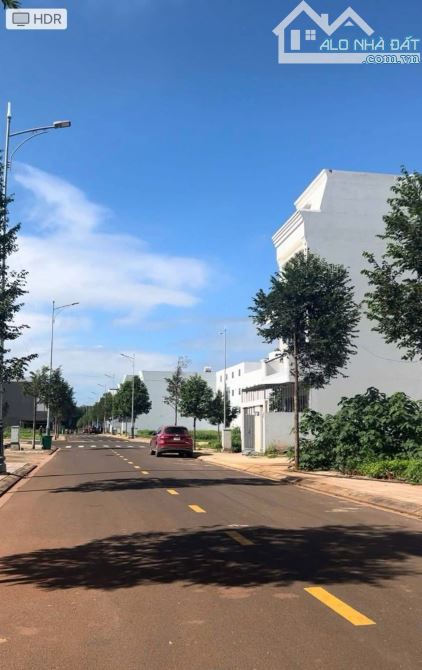 Lk8 ÂN ĐỐI DIỆN HOA VIÊN CỔNG CHÍNH - DT: 5x20m - TC: 100% - H: ĐÔNG - 3 TỶ