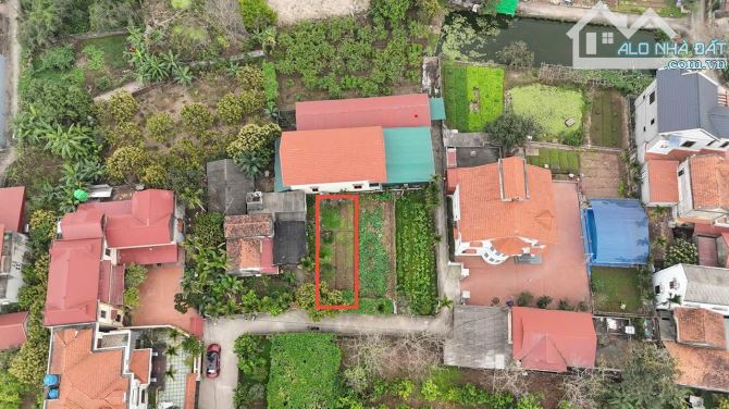 Tôi cần bán 100m2 đất ở Trung tâm hành chính Mễ Sở, Văn Giang sát đường Di Sản, Vành đai 4