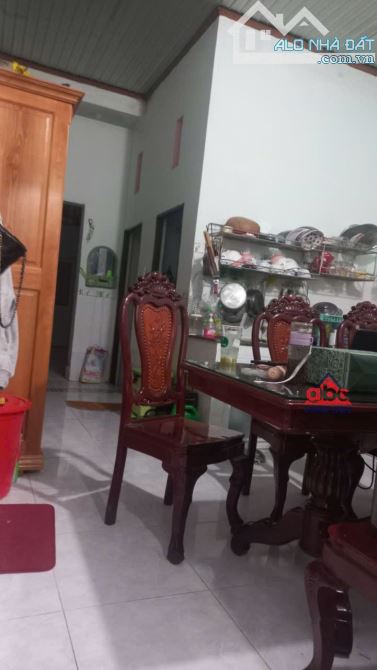 Nhà Cấp 4 Giáo xứ Hà Nội 150m2 QH Ở Đô Thị Đường 3m Chợ KP6