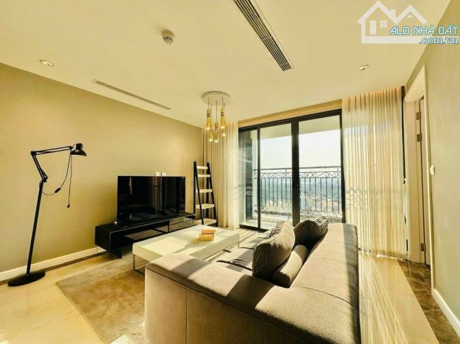 CĂN HỘ ĐẲNG CẤP 5 SAO -  VIEW HỒ TÂY  - VỊ TRÍ MẶT PHỐ - GIAO THÔNG THUẬN LỢI - 5 TẦNG HẦM