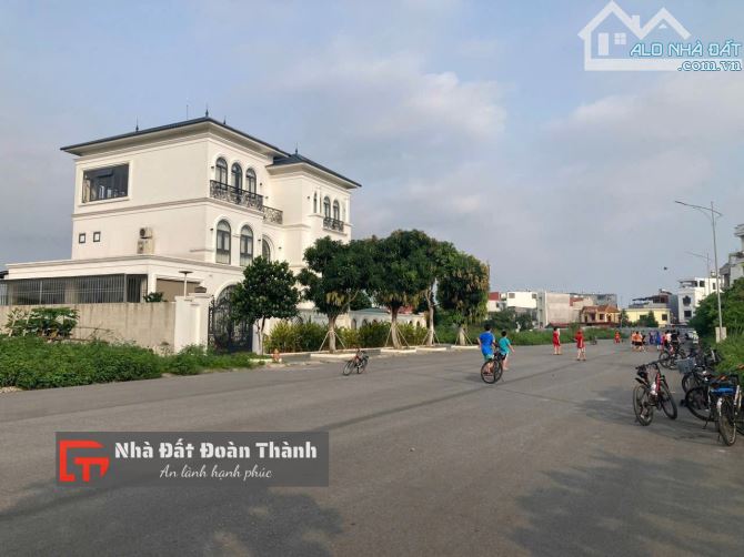 437m2 lô góc đất biệt thự siêu hiếm khu phân lô Đồng Bồ, Hải An