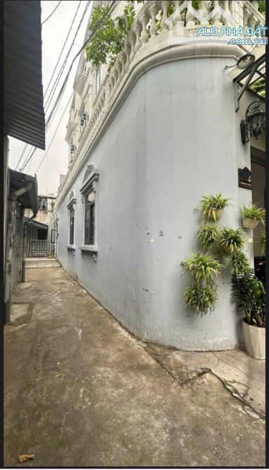 🥳🥳Chào bán nhà 4 tầng - 2 mặt hẻm- 60m² 4x16,5 gò vấp giá 6 tỷ 680💥💥