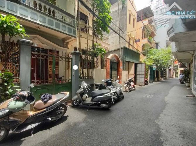 Phân lô Phùng Chí Kiên - 72m², 4 Tầng,MT 4.1m, 23.2 Tỷ - Oto tránh thông , 2 mặt ngõ