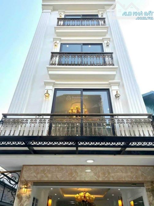 BÁN GẤP NHÀ ĐẸP TẠI TỪ LIÊM DT 35 M2 ,4 TẦNG GẦN CÁC TRƯỜNG ĐẠI HỌC GIÁ 4,3TY