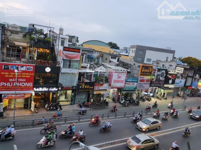 MẶT TIỀN NGUYỄN OANH-P10 , DT : 4.2m x 21m , 2 LẦU , GIÁ CHỈ : 18.7 TỶ