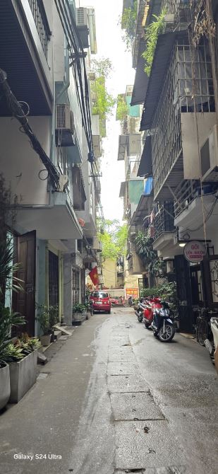 Bán Nhà Thọ Lão 22M x 4T Giá 5,7 Tỷ. Ngõ thông,15m ô tô tránh, dân xây